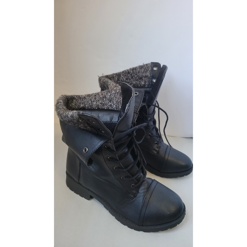 Black Leather‎ Lace Up Combat Boots Women's Size 7 Booties